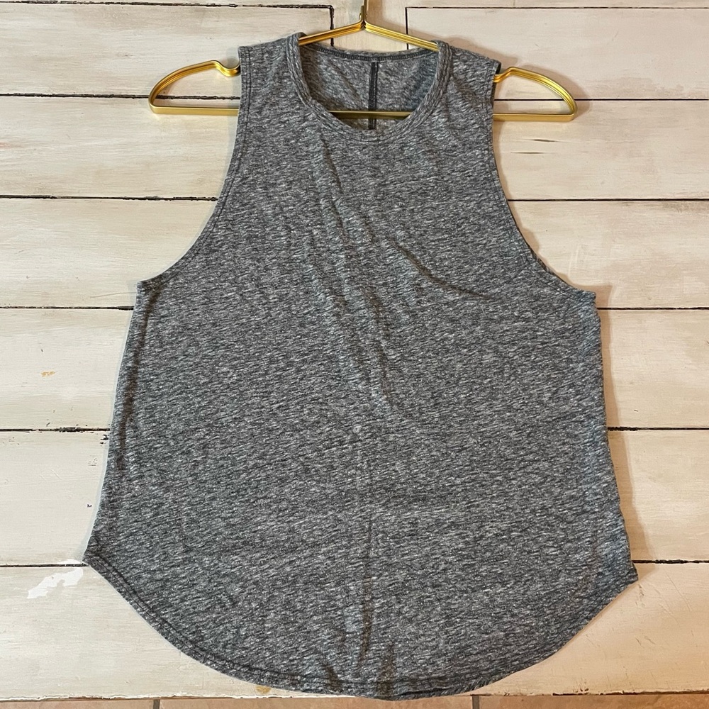Strut This Yoga Tank OS/Small